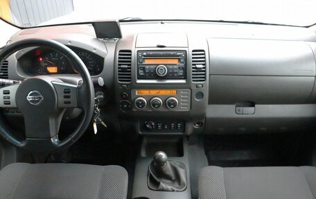 Nissan Navara (Frontier), 2007 год, 999 000 рублей, 7 фотография