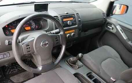 Nissan Navara (Frontier), 2007 год, 999 000 рублей, 6 фотография