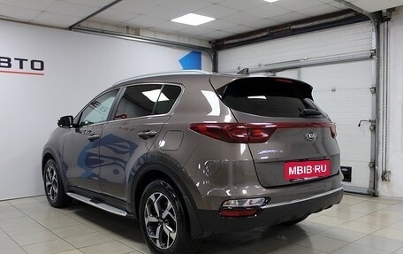 KIA Sportage IV рестайлинг, 2019 год, 2 599 000 рублей, 8 фотография