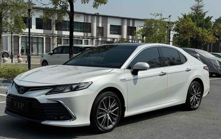 Toyota Camry, 2021 год, 2 050 000 рублей, 5 фотография