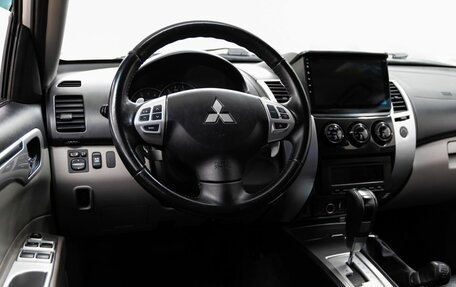 Mitsubishi Pajero Sport II рестайлинг, 2011 год, 1 854 000 рублей, 15 фотография