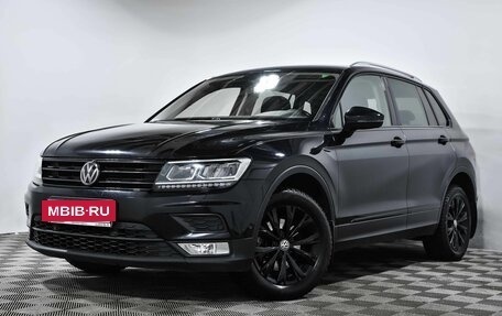 Volkswagen Tiguan II, 2017 год, 2 080 000 рублей, 2 фотография