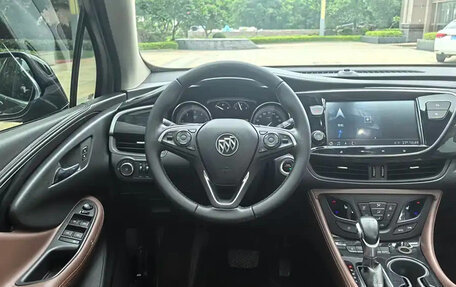 Buick Envision, 2021 год, 2 100 000 рублей, 10 фотография