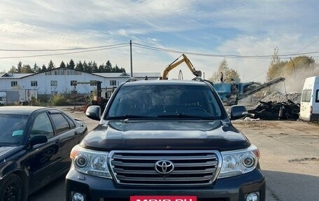 Toyota Land Cruiser 200, 2012 год, 3 200 000 рублей, 2 фотография