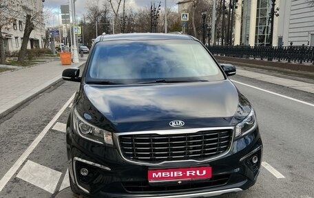 KIA Carnival III, 2019 год, 2 970 000 рублей, 1 фотография