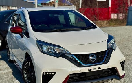 Nissan Note II рестайлинг, 2019 год, 1 700 000 рублей, 2 фотография