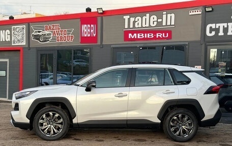 Toyota RAV4, 2024 год, 4 299 000 рублей, 8 фотография