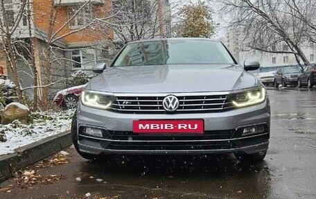 Volkswagen Passat B8 рестайлинг, 2018 год, 2 888 000 рублей, 9 фотография