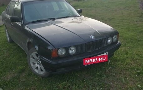 BMW 5 серия, 1988 год, 160 000 рублей, 2 фотография