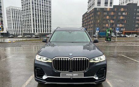 BMW X7, 2019 год, 6 825 000 рублей, 2 фотография