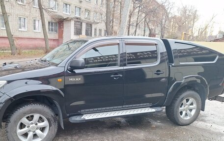 Toyota Hilux VII, 2012 год, 2 080 000 рублей, 1 фотография