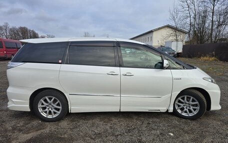 Toyota Estima III рестайлинг -2, 2013 год, 2 490 000 рублей, 20 фотография