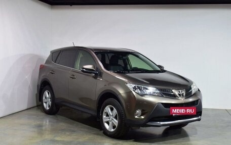 Toyota RAV4, 2013 год, 2 017 000 рублей, 2 фотография