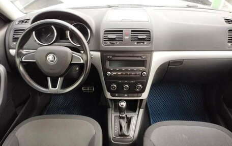 Skoda Yeti I рестайлинг, 2013 год, 1 100 000 рублей, 9 фотография