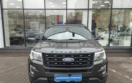 Ford Explorer VI, 2016 год, 2 800 000 рублей, 2 фотография