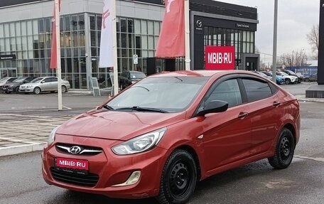 Hyundai Solaris II рестайлинг, 2011 год, 980 600 рублей, 1 фотография