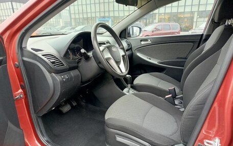 Hyundai Solaris II рестайлинг, 2011 год, 980 600 рублей, 20 фотография