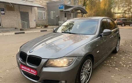 BMW 3 серия, 2009 год, 900 000 рублей, 6 фотография