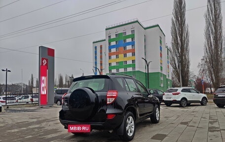 Toyota RAV4, 2011 год, 1 789 000 рублей, 2 фотография