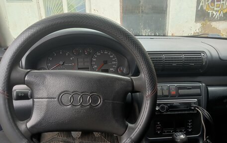 Audi A4, 1996 год, 310 000 рублей, 11 фотография