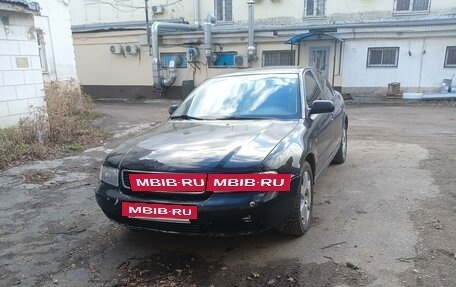 Audi A4, 1996 год, 310 000 рублей, 8 фотография