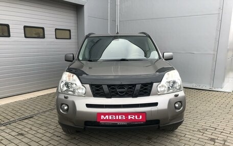 Nissan X-Trail, 2010 год, 1 095 000 рублей, 2 фотография