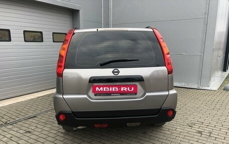 Nissan X-Trail, 2010 год, 1 095 000 рублей, 4 фотография