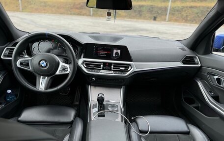 BMW 3 серия, 2019 год, 3 190 000 рублей, 11 фотография