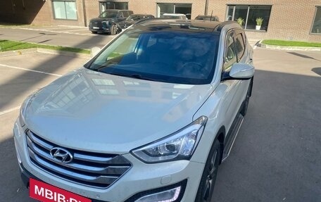 Hyundai Santa Fe III рестайлинг, 2013 год, 2 100 000 рублей, 2 фотография