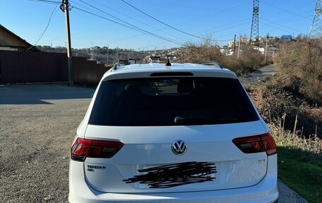 Volkswagen Tiguan II, 2017 год, 2 000 000 рублей, 11 фотография