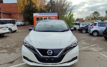 Nissan Leaf II, 2018 год, 1 750 000 рублей, 9 фотография