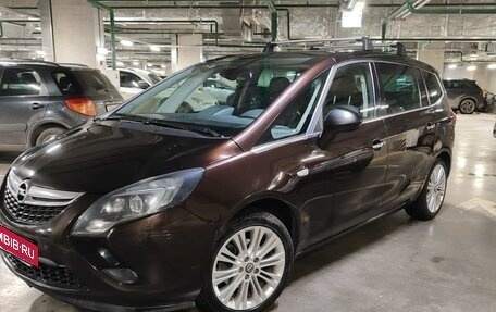 Opel Zafira C рестайлинг, 2013 год, 1 500 000 рублей, 2 фотография