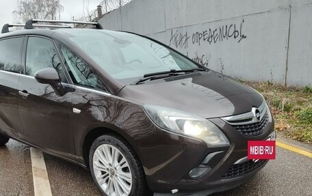 Opel Zafira C рестайлинг, 2013 год, 1 500 000 рублей, 13 фотография