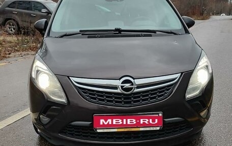 Opel Zafira C рестайлинг, 2013 год, 1 500 000 рублей, 14 фотография