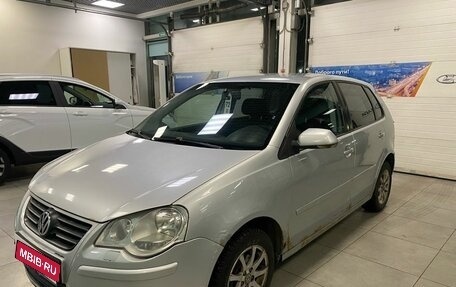 Volkswagen Polo IV рестайлинг, 2005 год, 389 000 рублей, 1 фотография