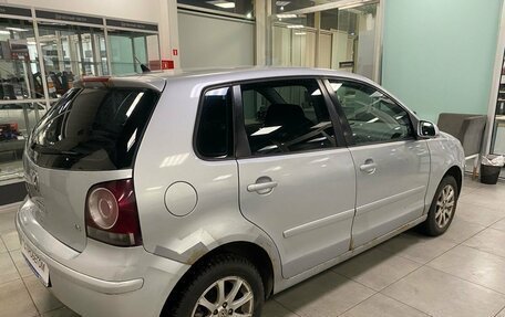 Volkswagen Polo IV рестайлинг, 2005 год, 389 000 рублей, 3 фотография