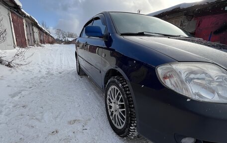 Toyota Corolla, 2004 год, 600 000 рублей, 1 фотография