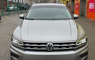 Volkswagen Tiguan II, 2017 год, 2 490 000 рублей, 1 фотография