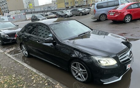 Mercedes-Benz E-Класс, 2014 год, 2 500 000 рублей, 5 фотография