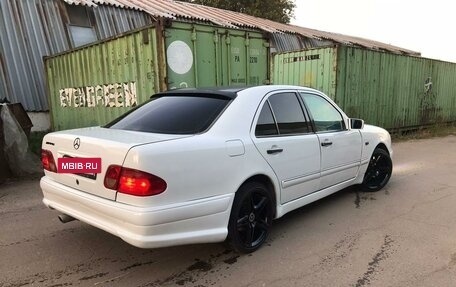 Mercedes-Benz E-Класс, 1996 год, 410 000 рублей, 5 фотография