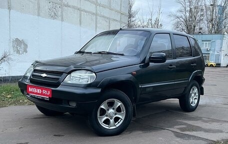 Chevrolet Niva I рестайлинг, 2007 год, 545 000 рублей, 3 фотография