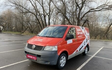 Volkswagen Transporter T5 рестайлинг, 2007 год, 975 000 рублей, 1 фотография