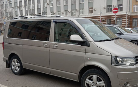 Volkswagen Multivan T5, 2012 год, 2 700 000 рублей, 4 фотография