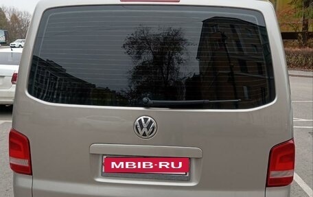 Volkswagen Multivan T5, 2012 год, 2 700 000 рублей, 6 фотография