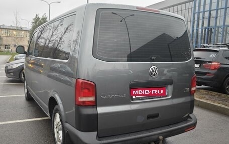 Volkswagen Caravelle T5, 2014 год, 2 300 000 рублей, 5 фотография