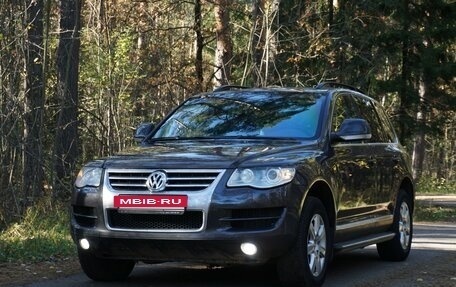 Volkswagen Touareg III, 2007 год, 1 300 000 рублей, 6 фотография