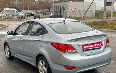 Hyundai Solaris II рестайлинг, 2011 год, 865 000 рублей, 9 фотография