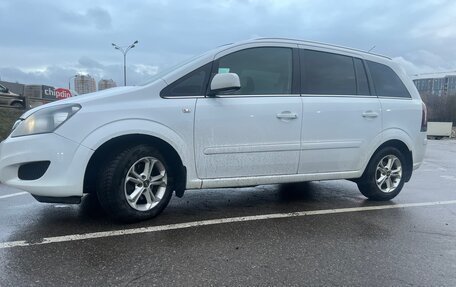 Opel Zafira B, 2011 год, 819 999 рублей, 12 фотография