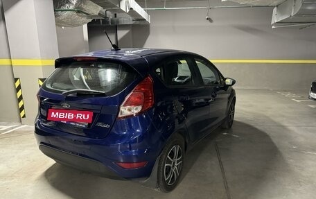 Ford Fiesta, 2018 год, 890 000 рублей, 9 фотография