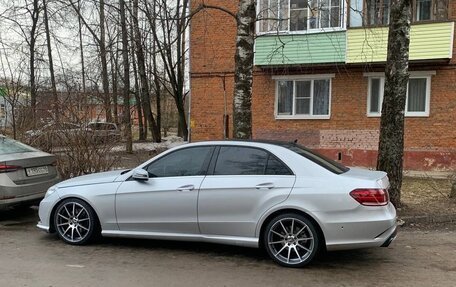 Mercedes-Benz E-Класс, 2012 год, 2 000 000 рублей, 19 фотография